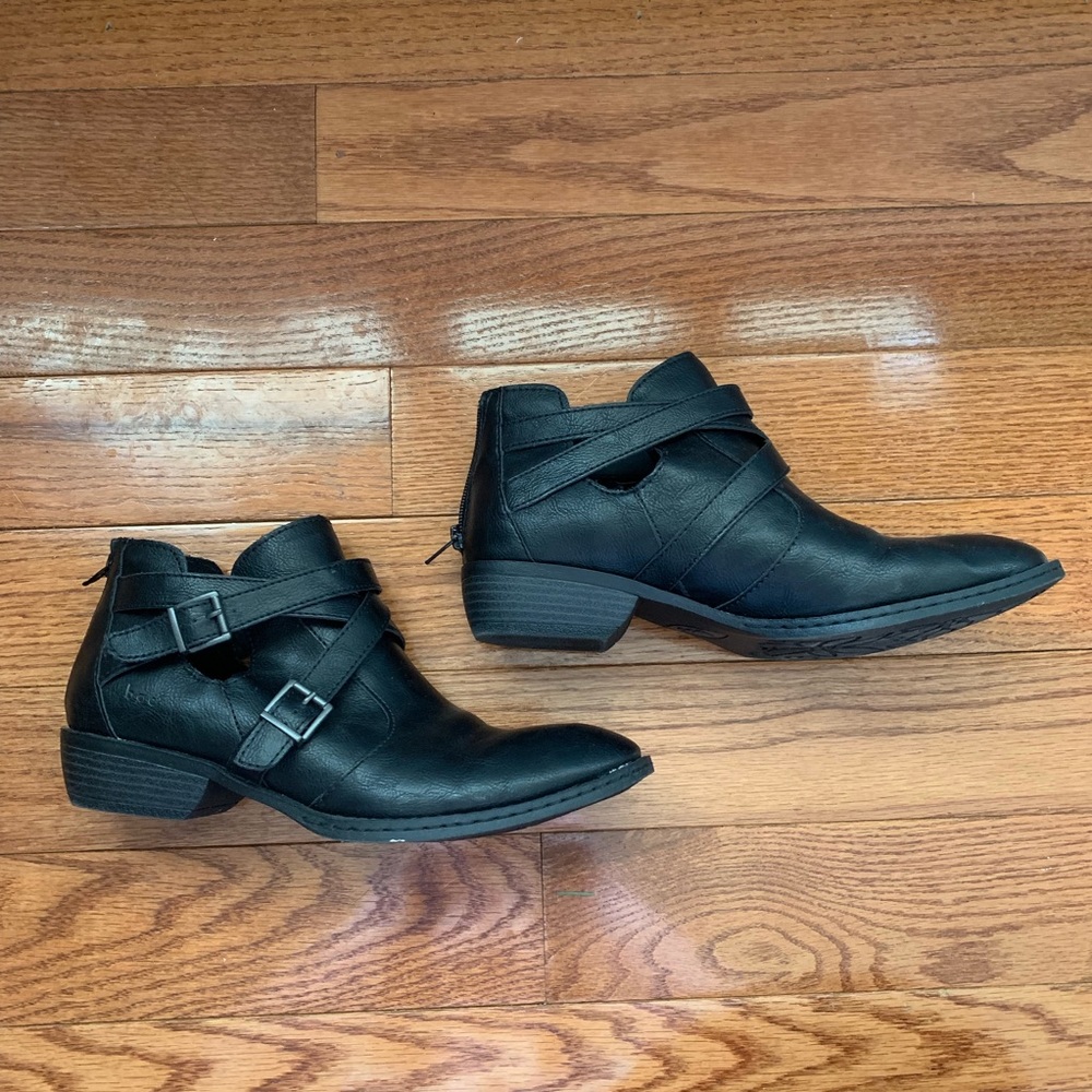 B.o.c bootie, never worn